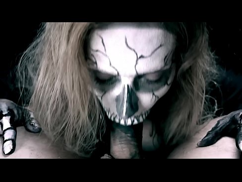 ❤️ Demon girl ng sanggol titi sa kanyang itim na bibig at swallowing cum. ☑ Porno sa amin ❌